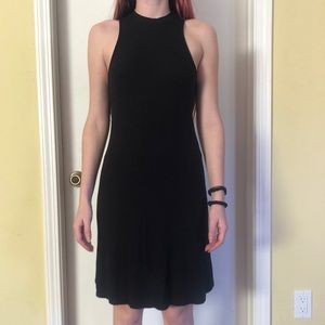 A black Mossimo dress